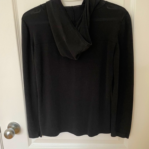 DANIER Hooded Sweater - Picture 2 of 4